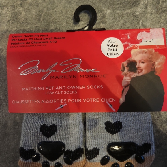 NWT Marilyn Monroe Matching Pet & Owner Low cut Sock Set, Big Pet - Picture 2 of 3